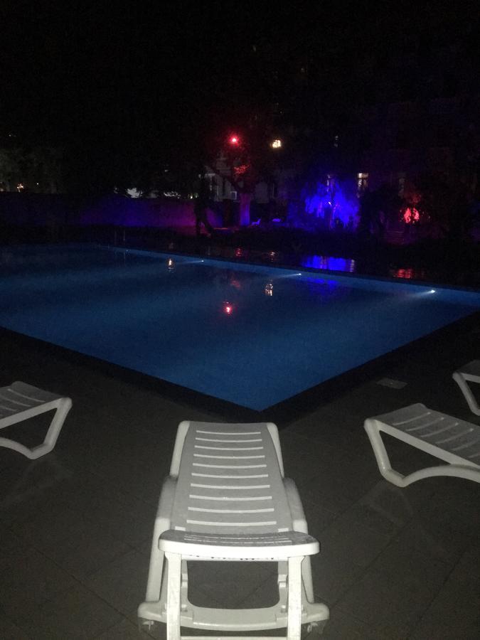 Sunrise Hotel 科布列季 外观 照片